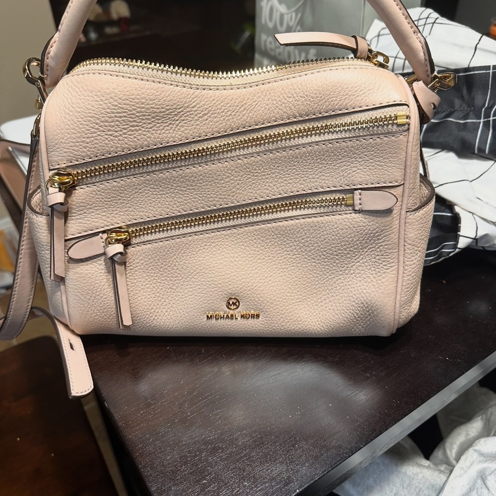 Michael Kors Pink Leather Crossbody Bag BRAND NEW